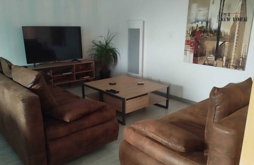 Croixanvec Casa | Homerez - Spacious house for 8 ppl. with swimming-pool, jacuzzi and terrace
