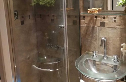 Colegiales Apartamento | Beautiful apartment in areas of bars, clubs and restaurants.