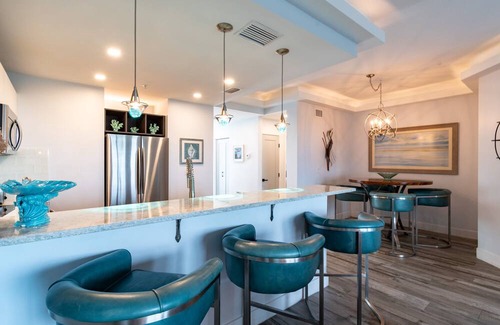 Merritt Island Apartamento | Luxury Condo with Pool and Gym at Cape Crossing