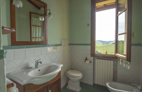 Stabbia Apartamento | Cosy apartment for 4 guests with pool, WIFI, A/C, TV, patio, panoramic view and parking