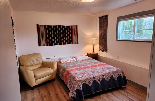 Gresham Apartamento | Cozy 1 bedroom in Gresham close to PDX and Shopping.