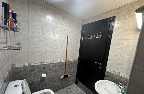 Al Sabkha Apartamento | The Regal Residency Studio, 1 Minute Walking Distance from Gold Souk