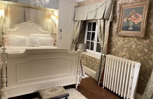 Nueil-sur-Layon Cama Y Desayuno | Chambre de Charme Dans un Jardin de 1500m2