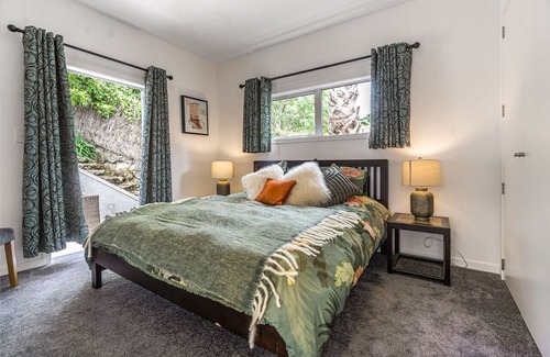 Devonport Casa | Artistic Mount Vic Villa