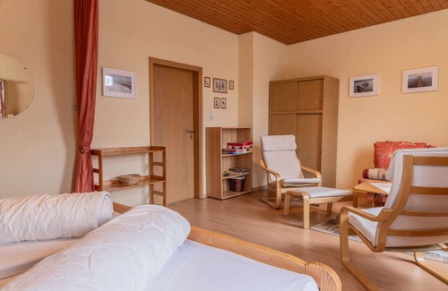 Horum Casa | Eine Unterkunft für Individualisten! Machen Sie Urlaub im Ferienhaus Bahnhof Ca