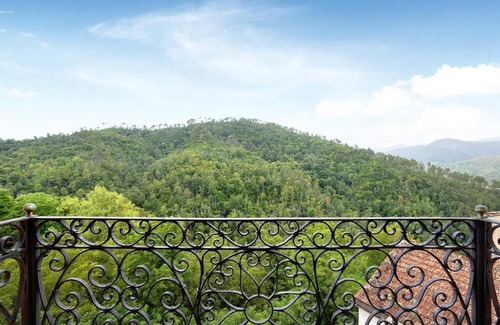 Bracelli Casa | Near the 5Terre, apartment located inside the Palazzo Ravaschieri.