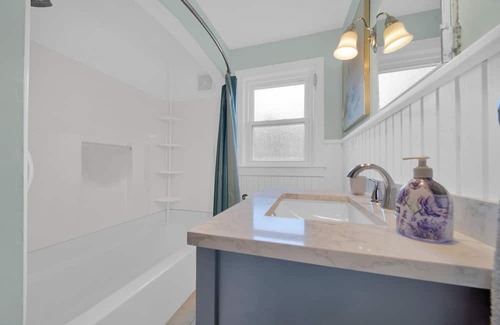 Lexington Casa | 2 cozy homes on Lake Huron!