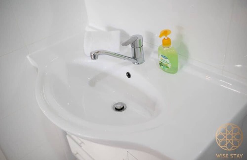 Hurstville Casa | Hurstville 2Br Granny flat near Shopping & Train