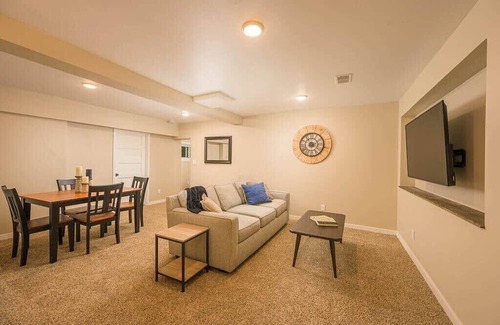 Ledgeview Casa | -Ledgeview Luxury - Sleeps 11