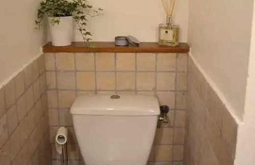 Courthezon Apartamento | Homerez - Beautiful apartement for 4 ppl. with terrace at Courthézon