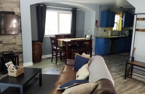 Cedar Glen Cabaña | Lazy dog cottage, dog friendly Cozy cottage nestled in the trees