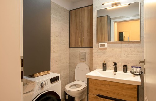 Suceava Apartamento | Modern and innovative , located in the administrative center of the city.