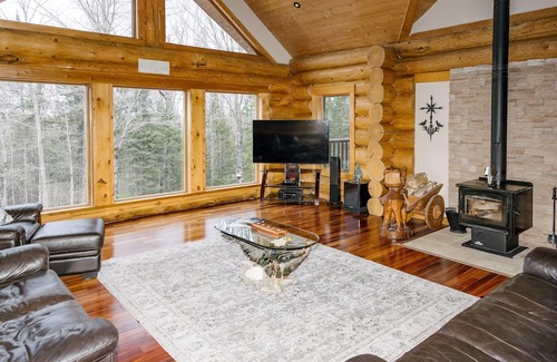 Eagle Lake Cabaña | Your Ultimate Private Getaway