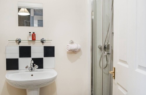 Beattock Cabaña | 1 bedroom accommodation in Beattock, near Moffat