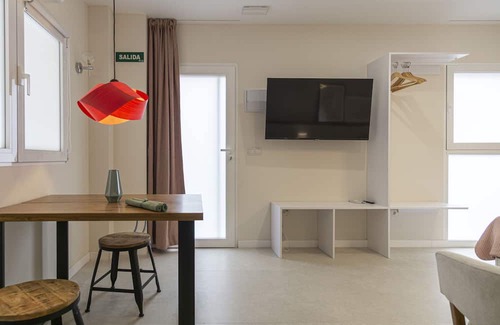 Ciutat Jardi Apartamento | Design & Love Osito Hub C