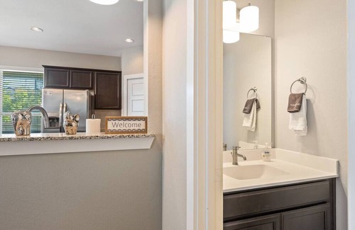 Midlothian Casa | Midlothian Modern Home