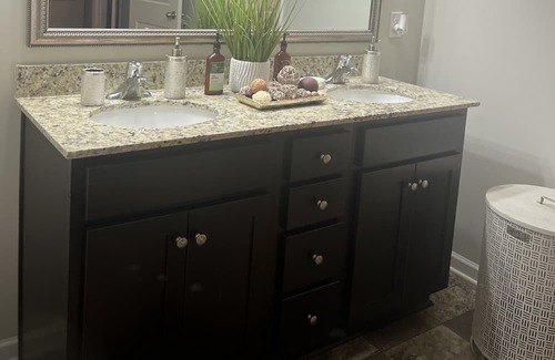 Blythewood Casa | A Spacious Cozy & Chic Home Away From Home