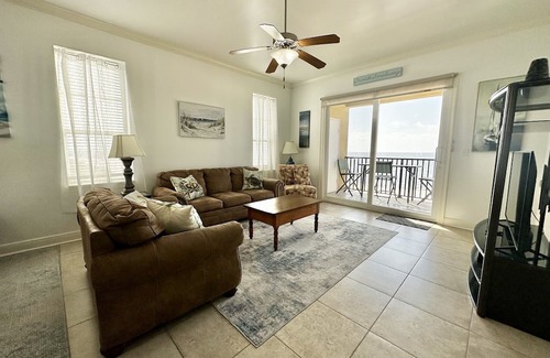 Henderson Point Apartamento | #732 Beautiful corner 2 bedroom beach front condo
