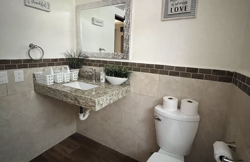 Crucecita Condominio | 5 minutes walk to the town square. Gated Community condo w