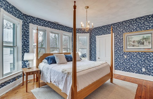 Singers Glen Casa | Restored Virginia Victorian: 10 Mi to Harrisonburg