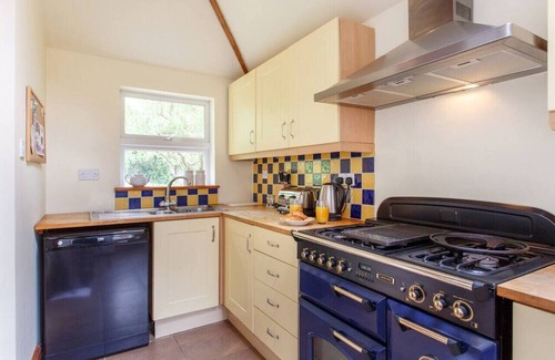 Andover Casa | Executive Victorian House