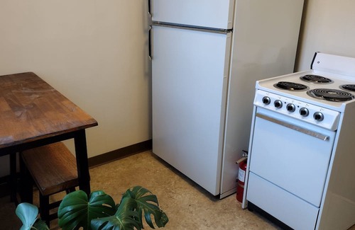 Hamilton Casa | 2 person on Ravalli
