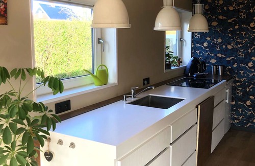 Municipality of Noordwijk Chalet De Esquí | holiday home for 3 persons with 2 bedrooms in nice holiday park