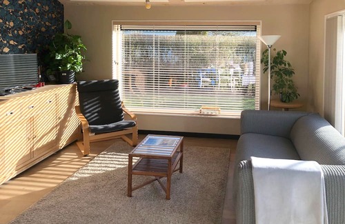 Municipality of Noordwijk Chalet De Esquí | holiday home for 3 persons with 2 bedrooms in nice holiday park