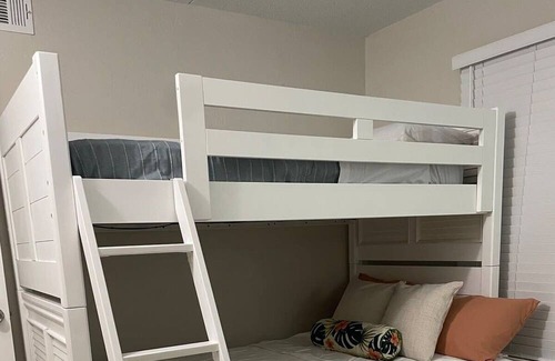 Smith's Memento Condominio | Relaxing Riverview Apartment | 5min from the Beach