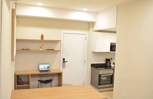 Asuncion Apartamento | Chic 1BDR: Prime Location in Brand-New Building II