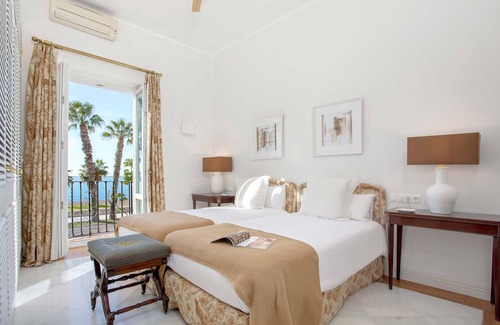 Bellavista Apartamento | Luxury apartment in malaga beach. Paseo Marítimo