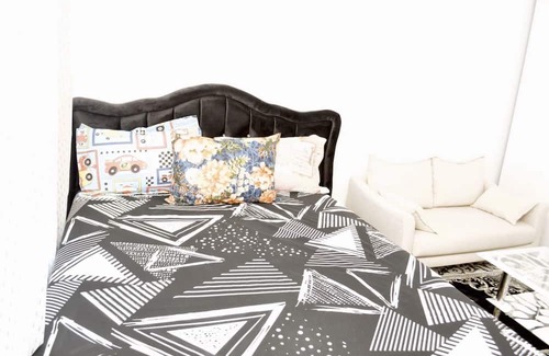 Bobigny Apartamento | Homerez - Amazing studio for 4 ppl. at Bobigny