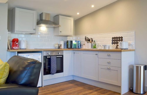 Middleton Cabaña | 1 bedroom accommodation in Middleton-by-Wirksworth, near Matlock