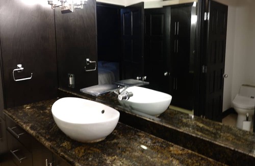 Orange Casa | Luxurious Villa 3 Bedrooms + 4 Beds+ 1 Pools