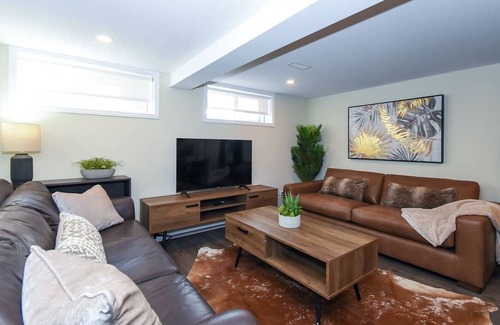 Whitehaven - Queensway Terrace North Apartamento | Sophisticated 4 beds, 2 baths - Nepean - Ottawa