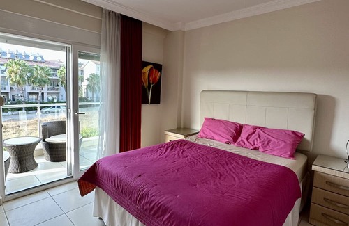 Kemer Mahallesi Apartamento | Wonderful 3 bed duplex in sought after prime community