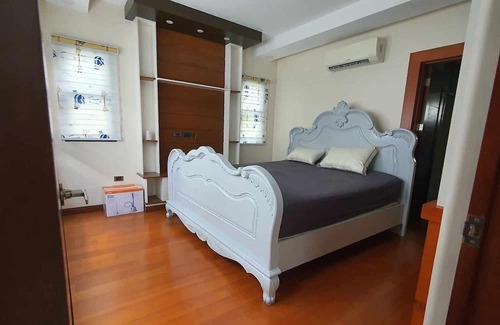 Angeles City Casa | Friendly, quiet, secured area with swimming pool.