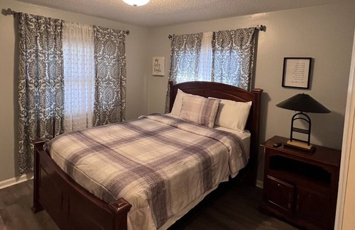 Monroe Casa | Cozy and Quiet four Bedroom, four bath home in a private area