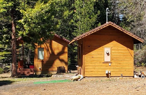 Shingletown Cabina | 50 Acre Mountain Meadow Campground with Cabin, Bathhouse & Outdoor Kitchen
