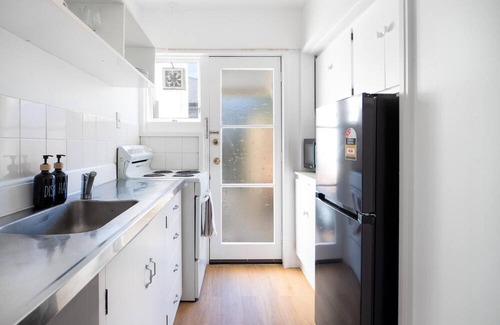 Sydenham Casa | Unit with Spa Bath Close to City