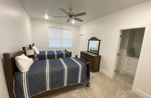 Starkville Condominio | Quiet, family-sized condo less than 2 miles from University!