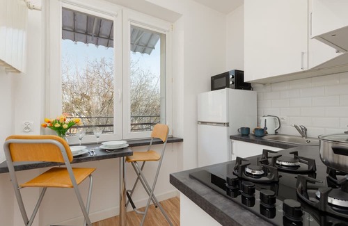 Muranow Apartamento | Bright Studio With Balcony by Renters