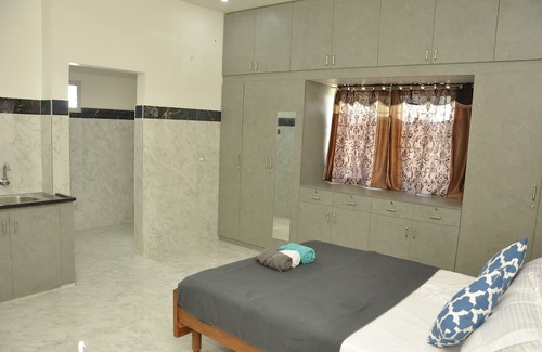 Thanjavur Casa | Roof-top stay in a new-built house in the centre of city.