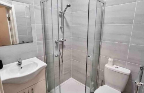 Edgware Casa | Perfect En-Suite in Edgware with Garden!