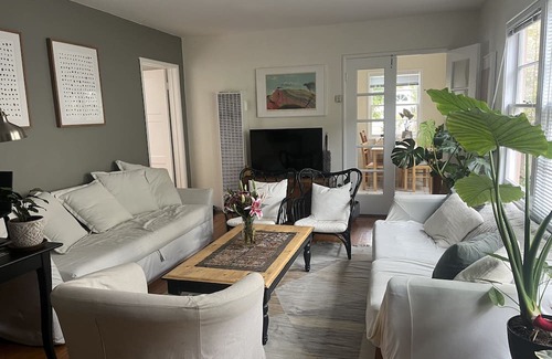 North Berkeley Casa | Cozy house close to UC Berkeley and BART