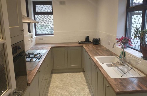 Ipswich Casa | Cosy House close to Christchurch Park and Town