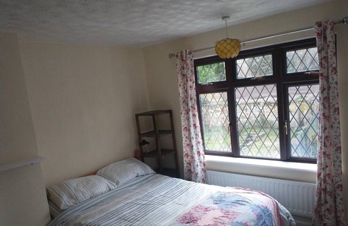 Ipswich Casa | Cosy House close to Christchurch Park and Town