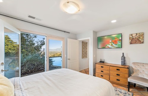 Valley Center Complejo | Private Home on 9 Acres, View. Salt Water Pool & Spa. CLEAN FEE WAIVED