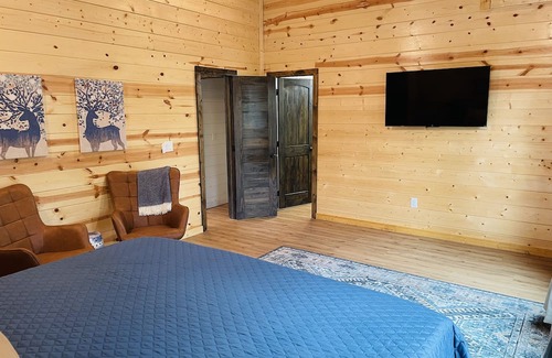 Bouvet Island Casa | NEW! Relax at your perfect hideaway in Broken Bow!
