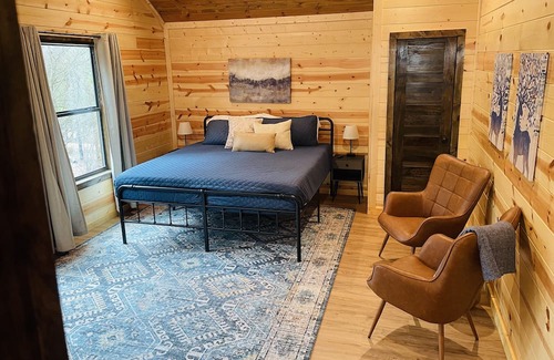 Bouvet Island Casa | NEW! Relax at your perfect hideaway in Broken Bow!